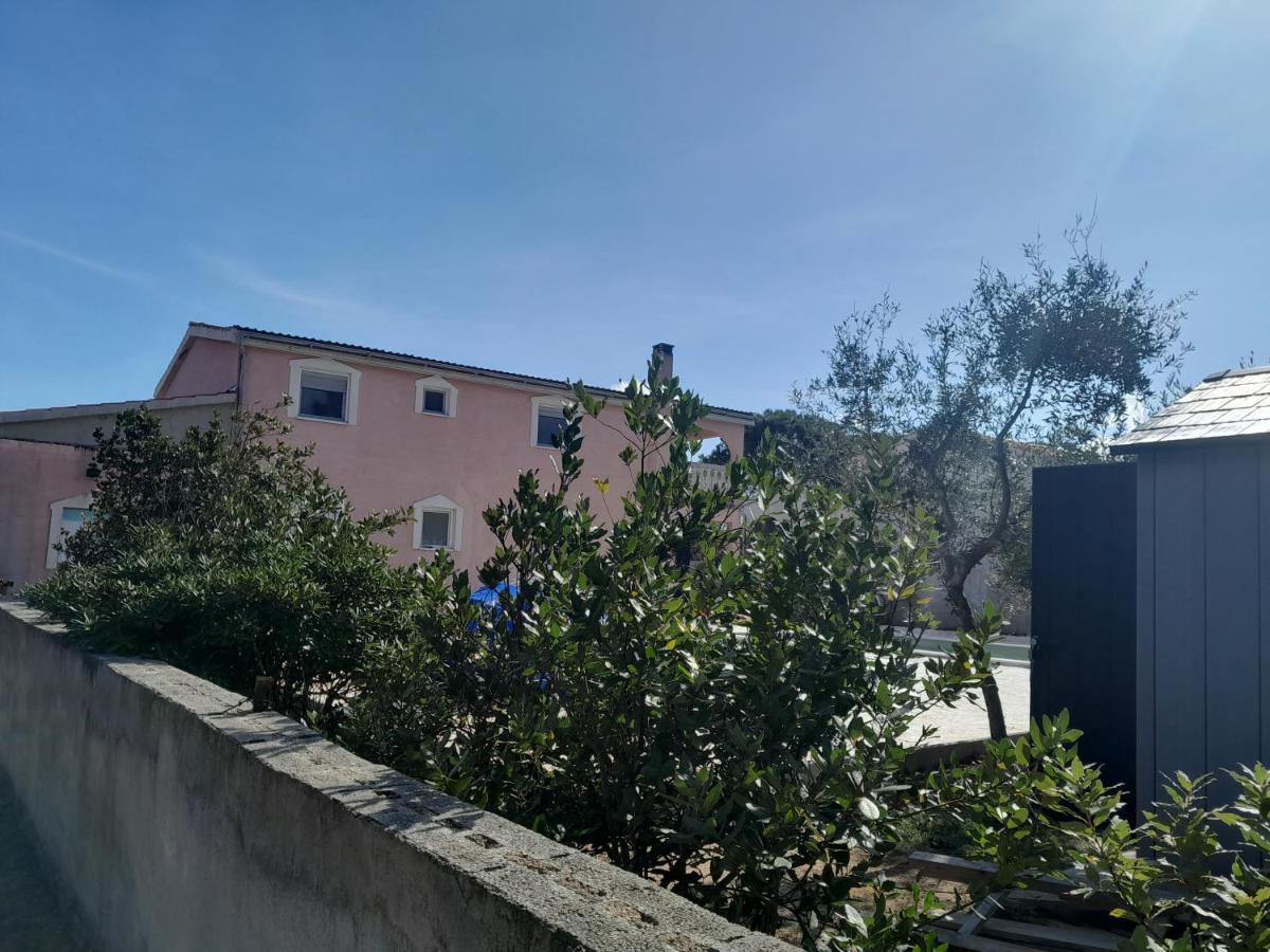 Caliente Apartments Vir A Extérieur photo